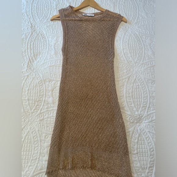Metallic Thread Knit Tunic - Picture 2 of 3